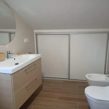 Apartment A De