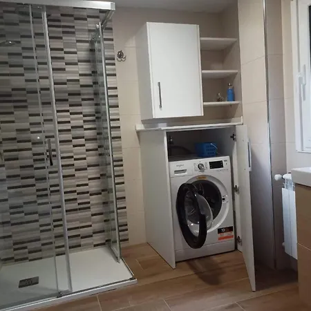 Apartment A De