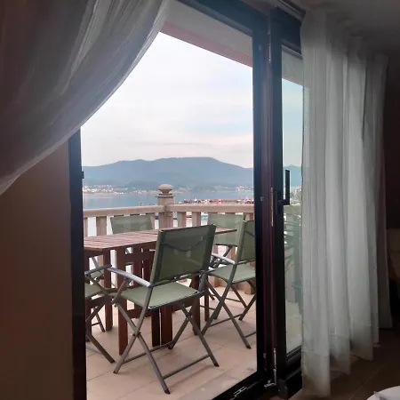 A De Apartment